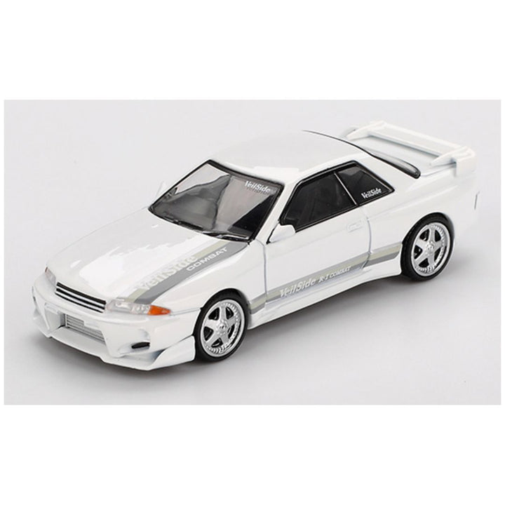 Mini-GT-_1066-Nissan-Skyline-