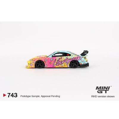 Mini GT #743: Nissan LB-Super Silhouette S15 SILVIA LBWK KUMA