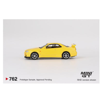 Mini GT #762: Nissan Skyline GT-R (R34) V-Spec Lightning Yellow