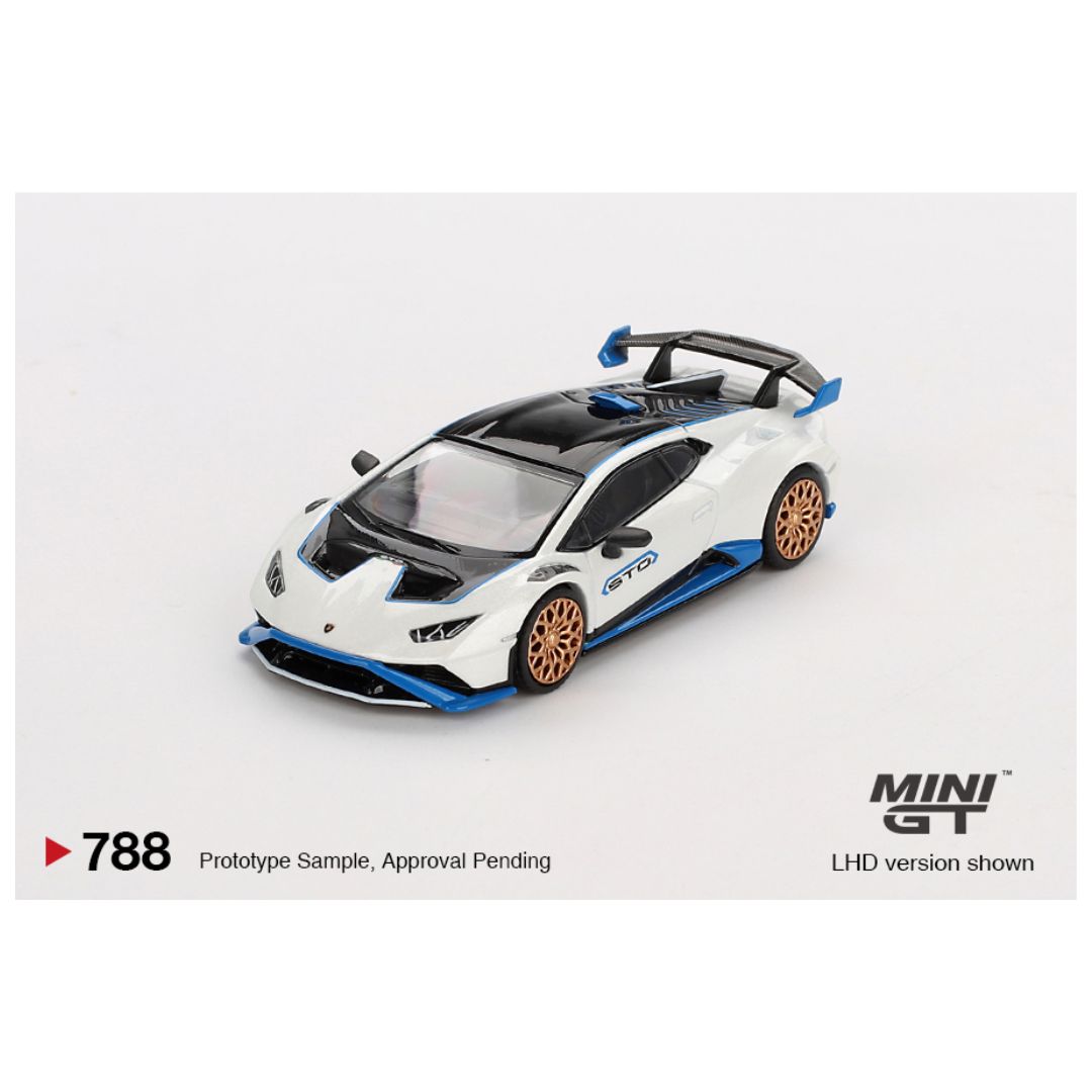 Mini GT #788: Lamborghini Huracán STO Bianco Asopo