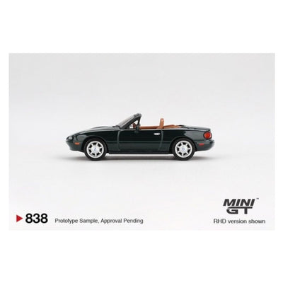 Mini GT #838: Eunos Roadster V-Special
