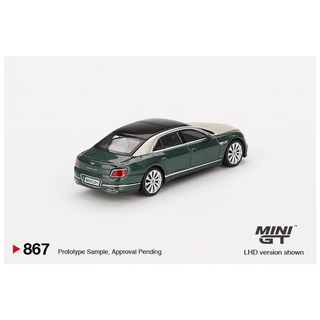 Mini GT #867: Bentley Flying Spur White Sand Verdant 1:64