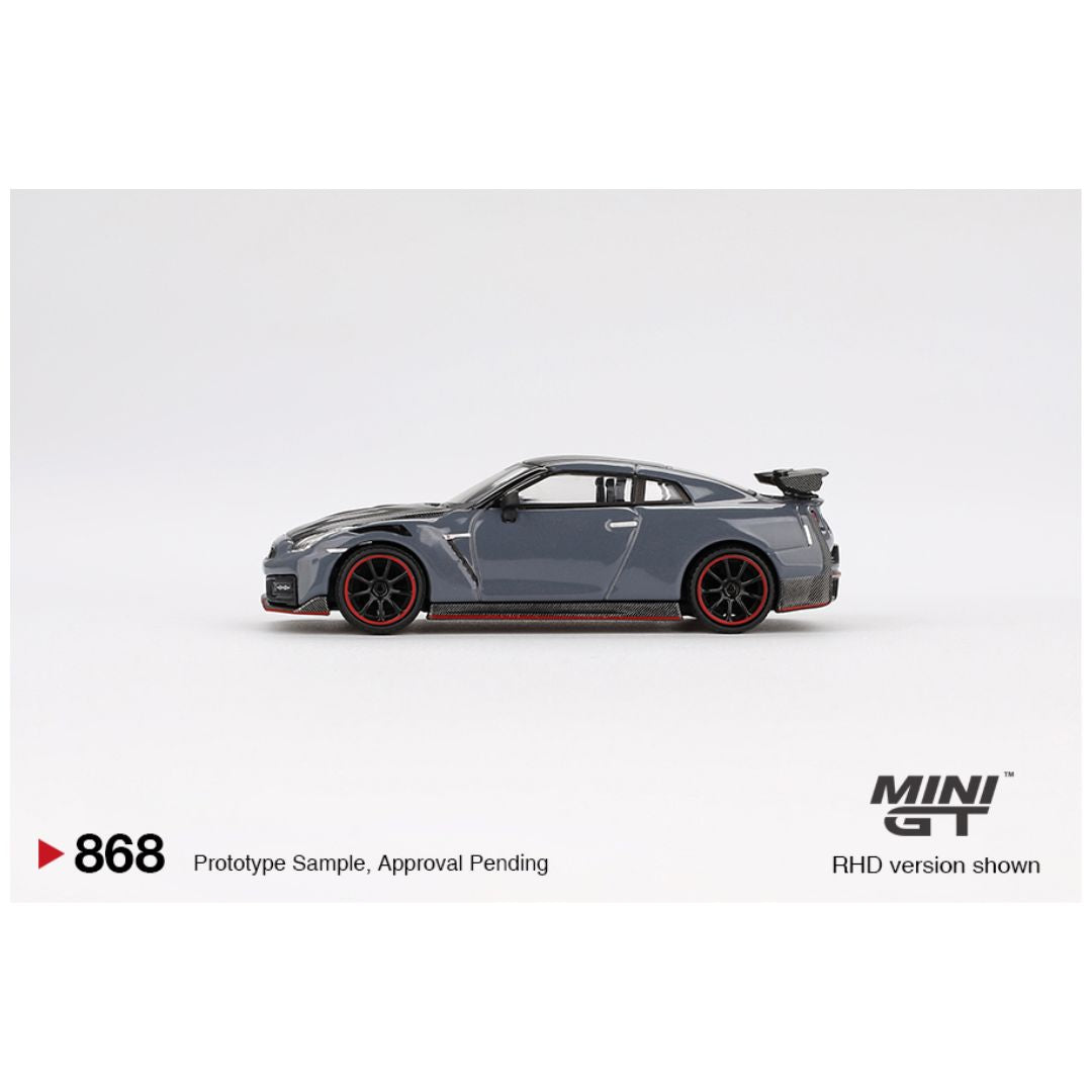 Mini GT #868: Nissan GT-R Nismo 2024 NISMO Stealth Gray – Krazy