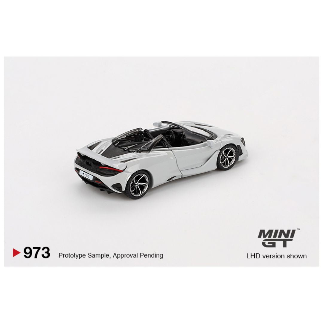 Mini GT #973: McLaren 750S Spider Cirrus Grey