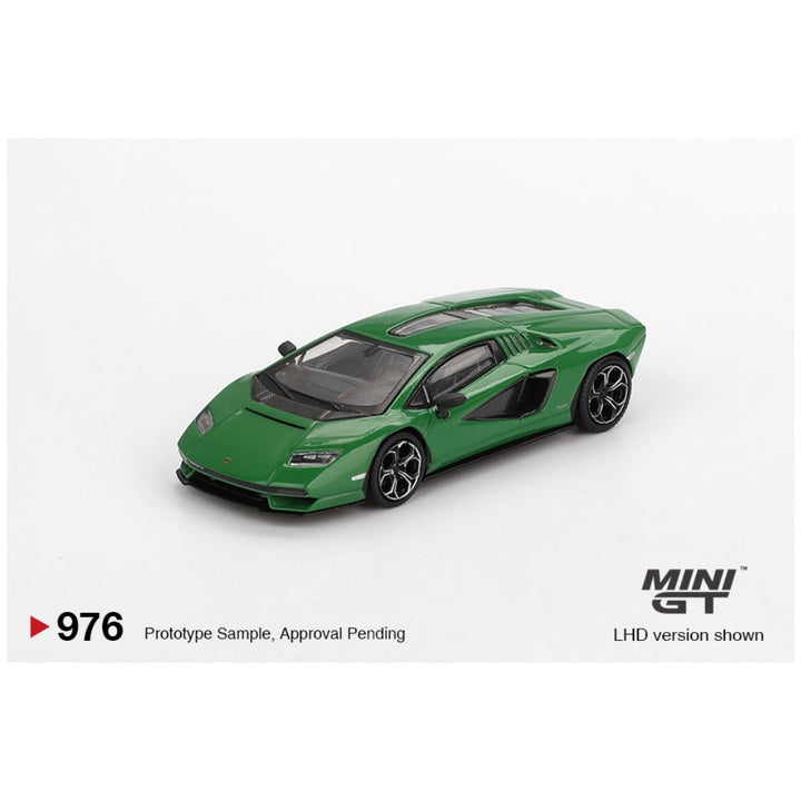 Mini GT #976: Lamborghini Countach LPI 800-4 Verde Medio – Krazy
