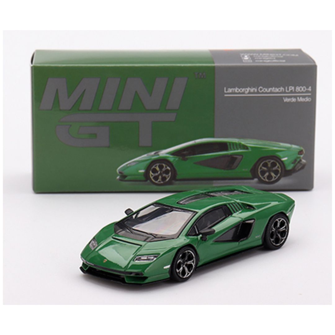 Mini GT #976: Lamborghini Countach LPI 800-4 Verde Medio