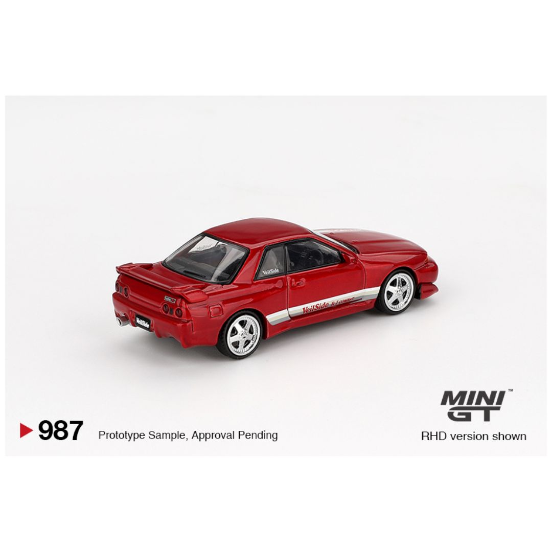 Mini GT #987: Nissan Skyline GT-R (R32) VeilSide Combat C-I Gem