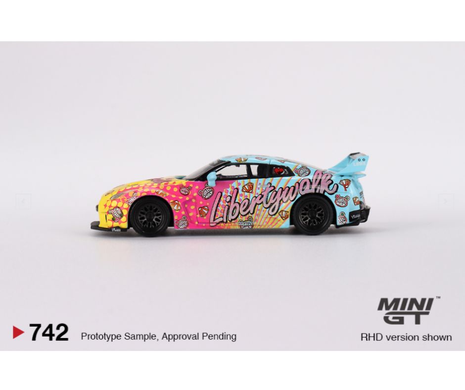 Mini GT #742: LB-Silhouette WORKS GT NISSAN 35GT-RR Ver.1 LBWK