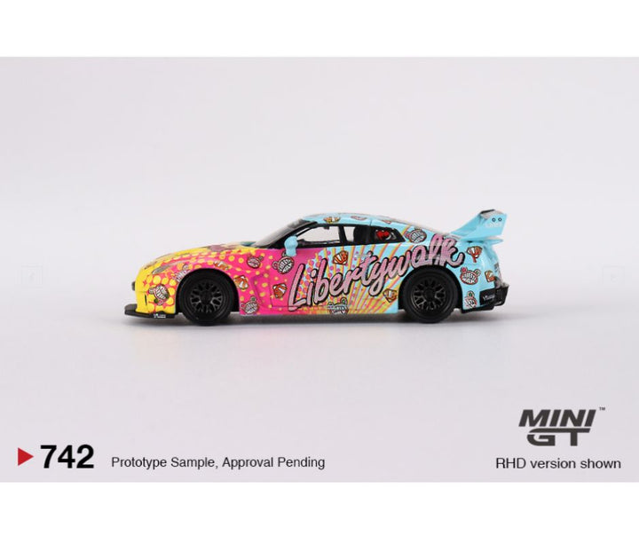 MINIGT LBWK NISSAN GT-R　WEARLTPINK MINIGT.com – Welcome to the World of 1:64!