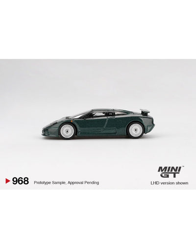 Mini GT #968: Bugatti EB110 GT Verde Scuro