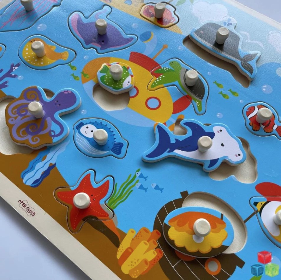 Open Ended Giant Peg Puzzle - Sea Animals