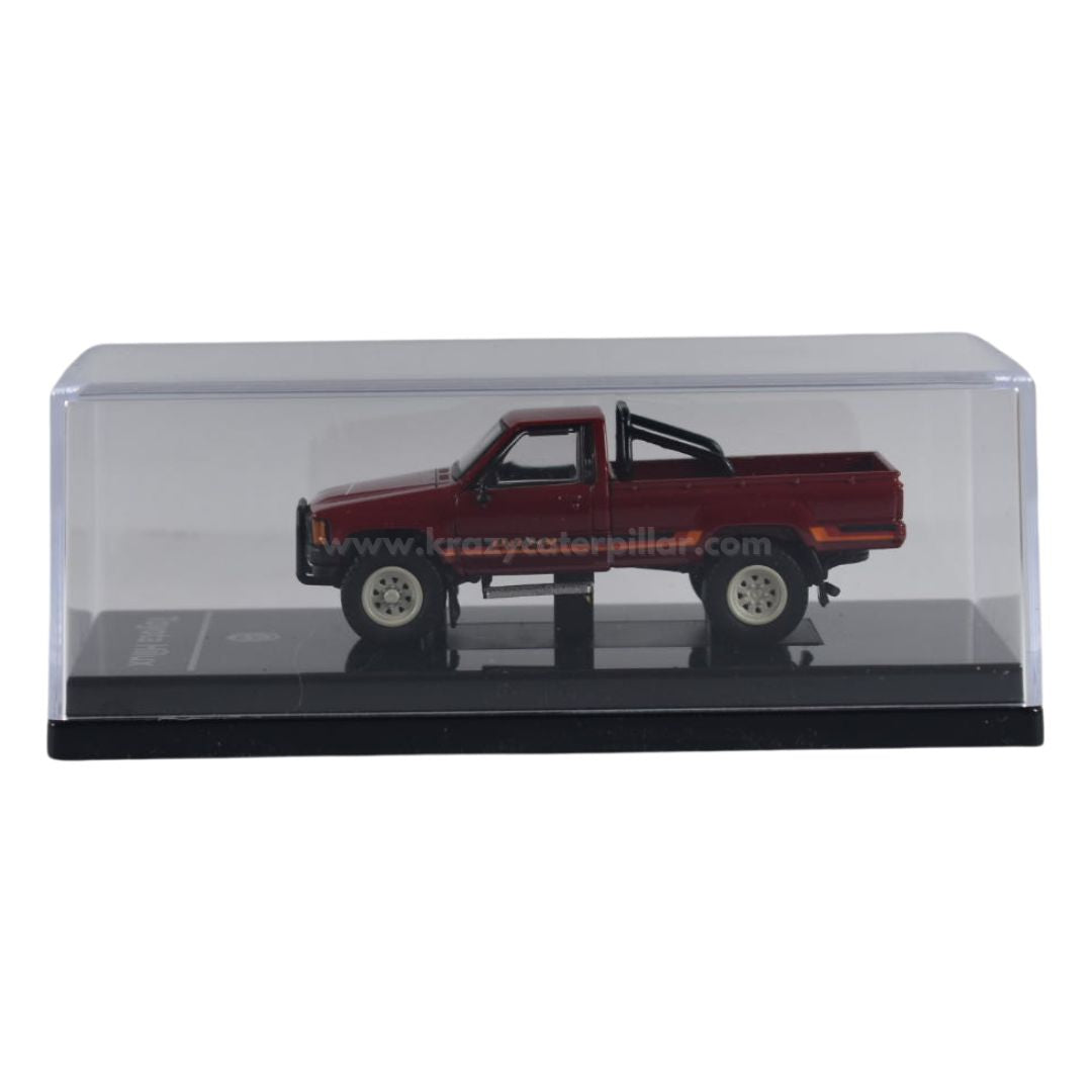 Para64 1984 Toyota Hilux Single Cab Red - 1:64 Die Cast Scale Model