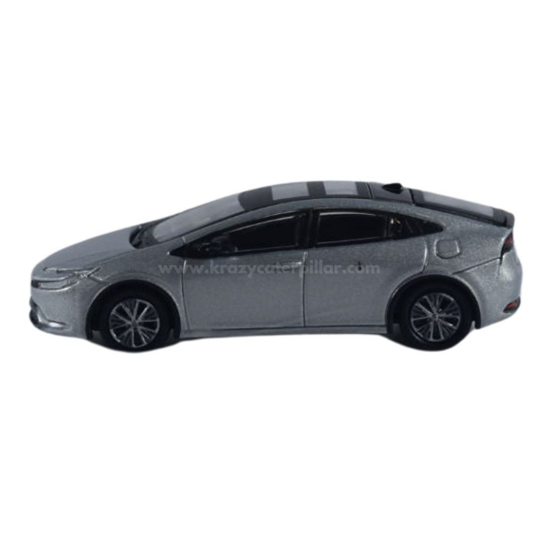 Para64 2023 Toyota Prius Cutting Edge Silver - 1:64 Dis Cast Scale Model