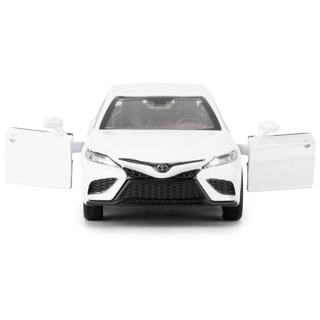 RMZ City: Collection Series Toyota Camry White Pullback - 1:32