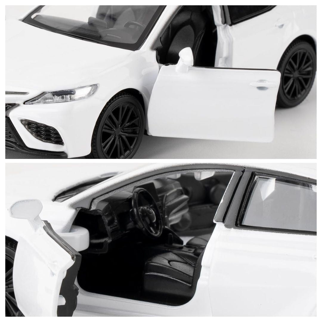 RMZ City: Collection Series Toyota Camry White Pullback - 1:32