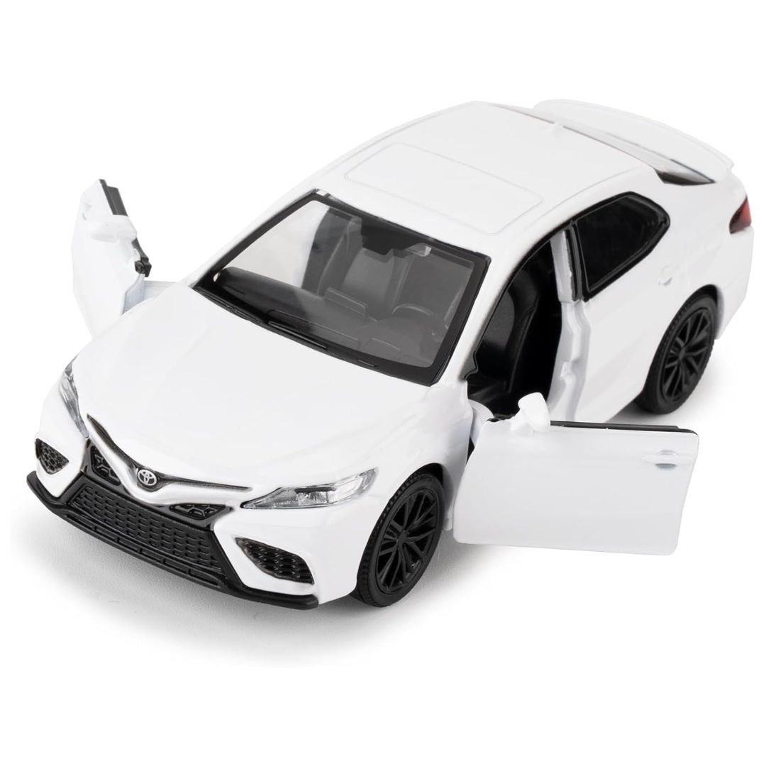 RMZ City: Collection Series Toyota Camry White Pullback - 1:32