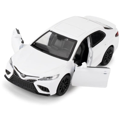 RMZ City: Collection Series Toyota Camry White Pullback - 1:32