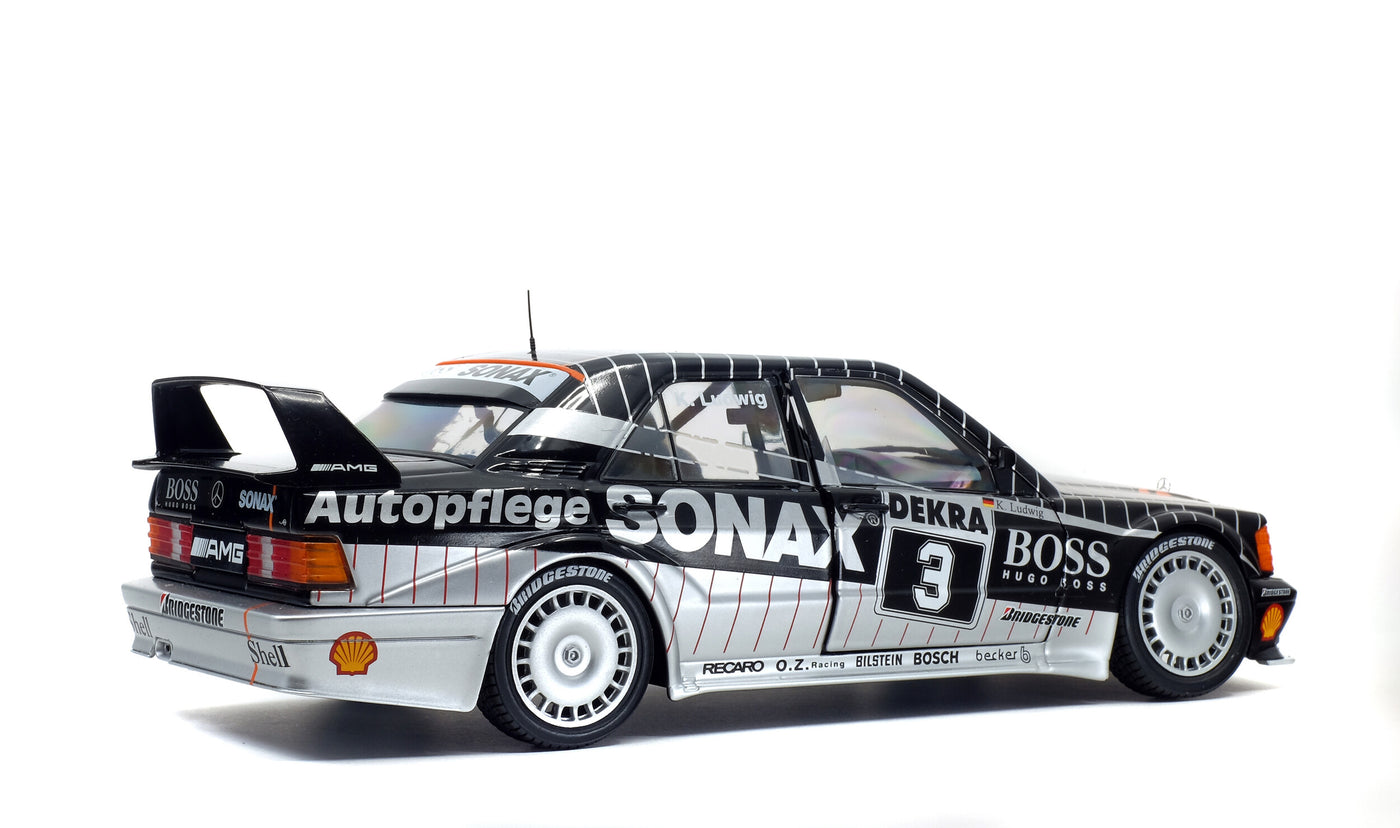 Solido: Mercedez-Benz 190 (W201) EVO II – DTM – 1992 – #3 K.LUDWIG (1:18)