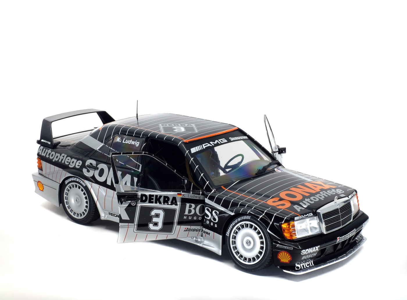 Solido: Mercedez-Benz 190 (W201) EVO II – DTM – 1992 – #3 K.LUDWIG (1:18)