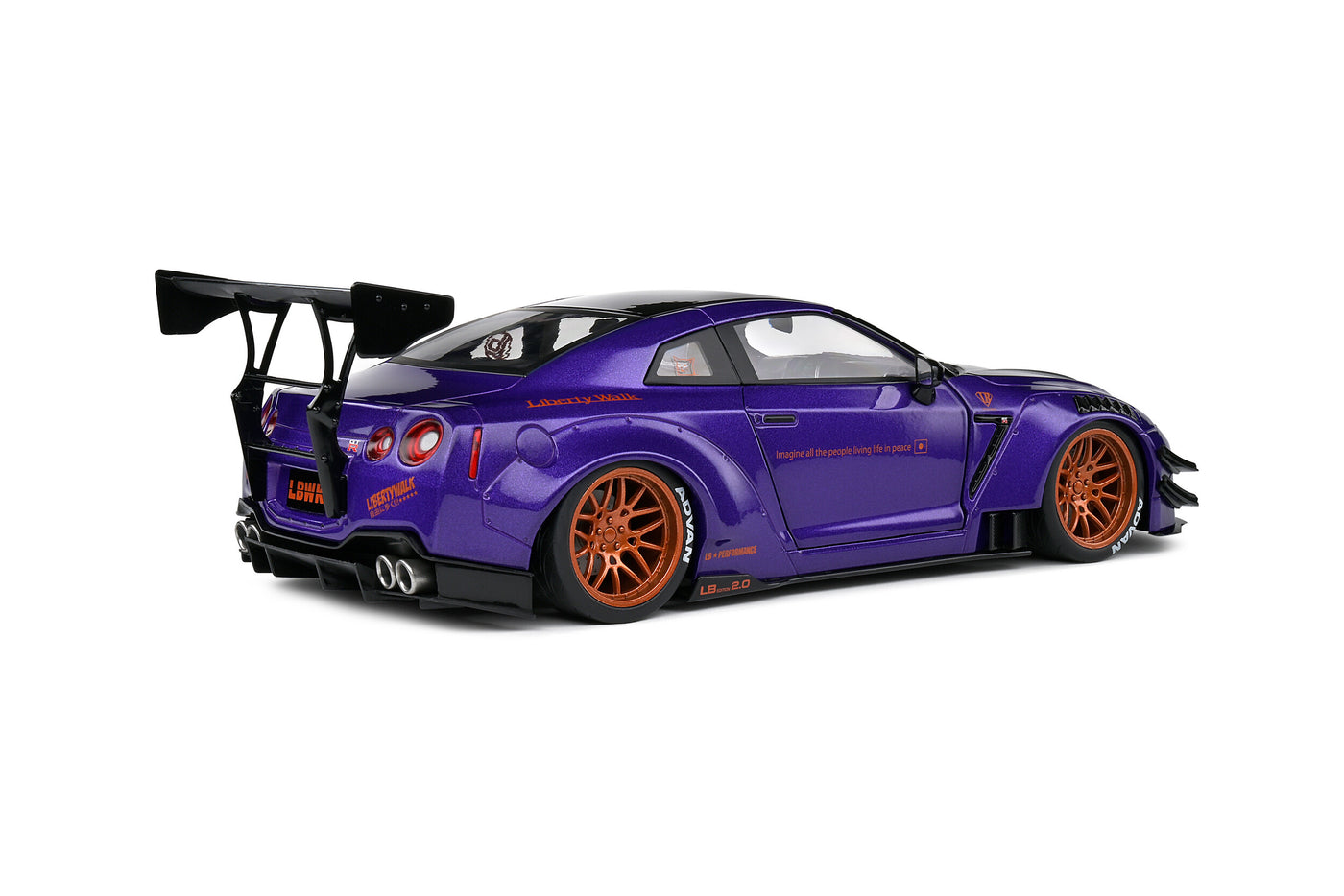 Solido: NISSAN GT-R (R35) W/Liberty Walk Body Kit 2.0 – Purplezilla-2022 (Scale 1:18)