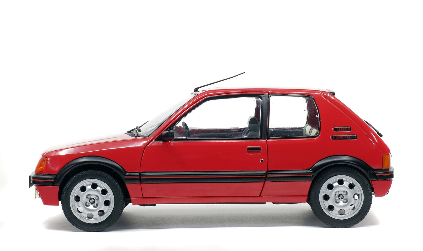 Solido : 1988 Peugeot 205 GTi 1.9L MK I Red Diec-Cast Scale Model (1:18)