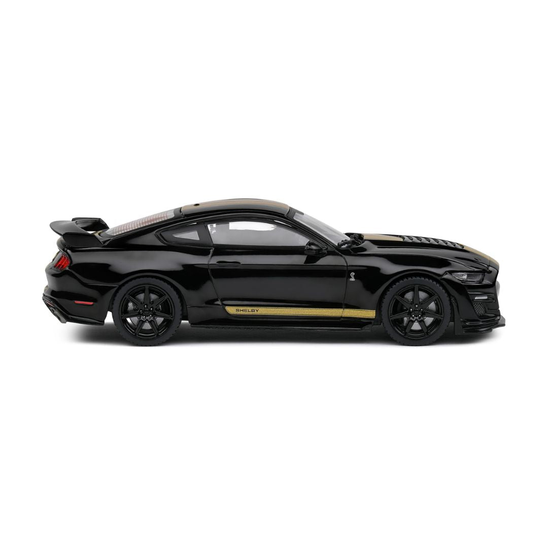 Solido: Ford Mustang Shelby GT500 – Black w/Gold Stripe – Fast Track