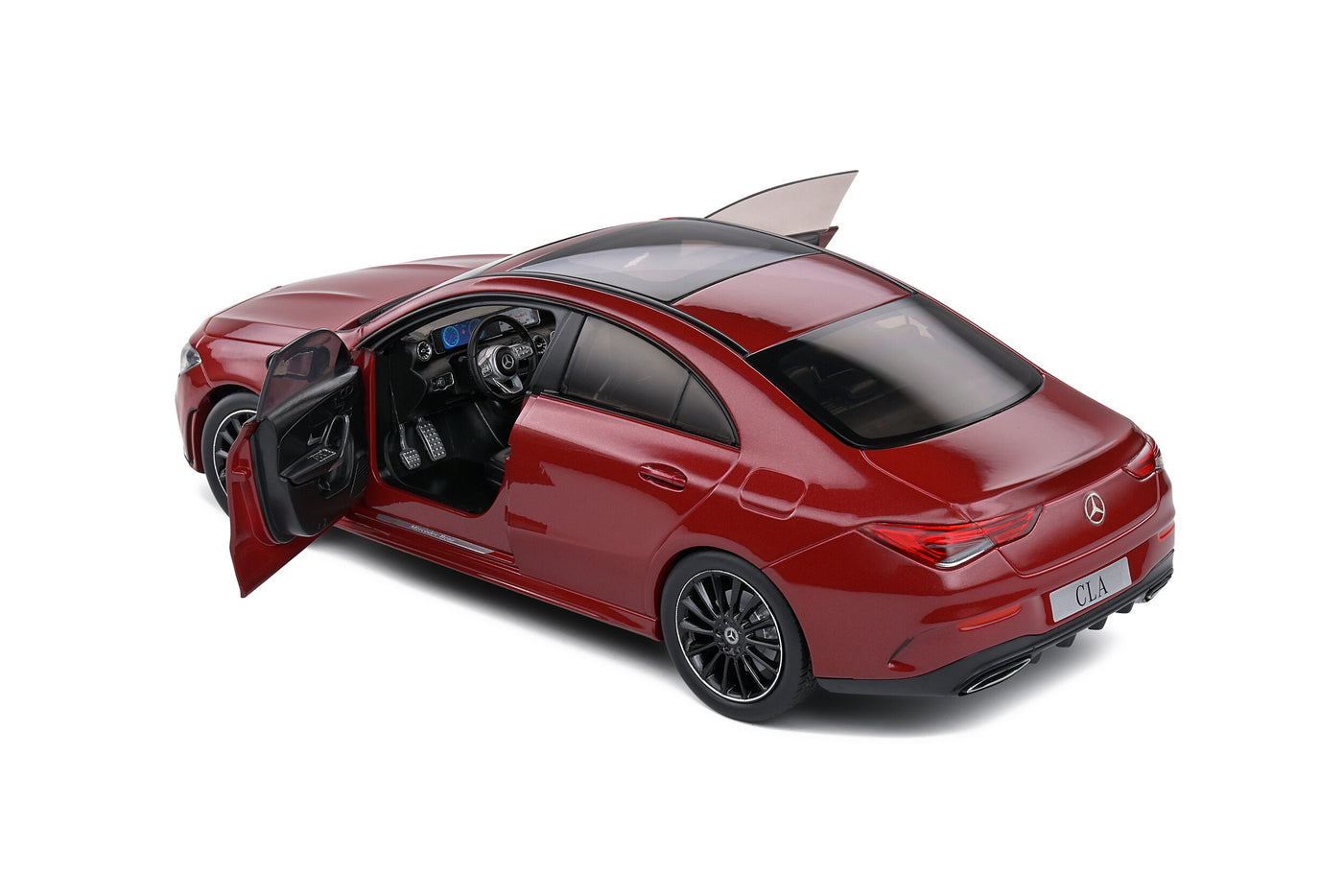 Solido 2019 Mercedes-Benz CLA C118 AMG Line red 1:18