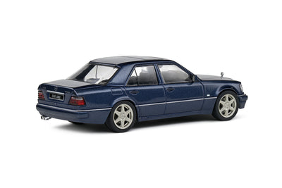 Solido: Mercedes-Benz W124 E60 AMG – Nautical Blue – 1994 (Scale 1:43)