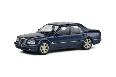 Solido: Mercedes-Benz W124 E60 AMG – Nautical Blue – 1994 (Scale 1:43)