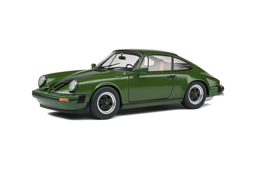 SOLIDO - PORSCHE sold 911 3.0 Carrera - 1977 - scale 1:18 Orange