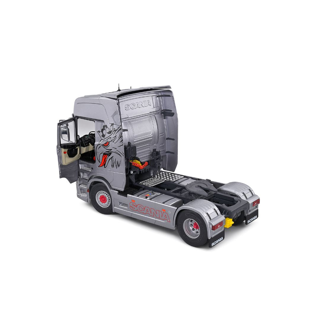 Solido SCANIA 580S HighLine Custom Silver 2023 - 1:24