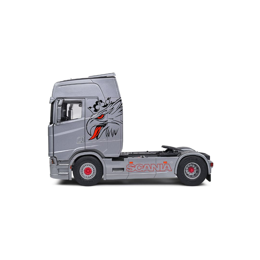 Solido SCANIA 580S HighLine Custom Silver 2023 - 1:24