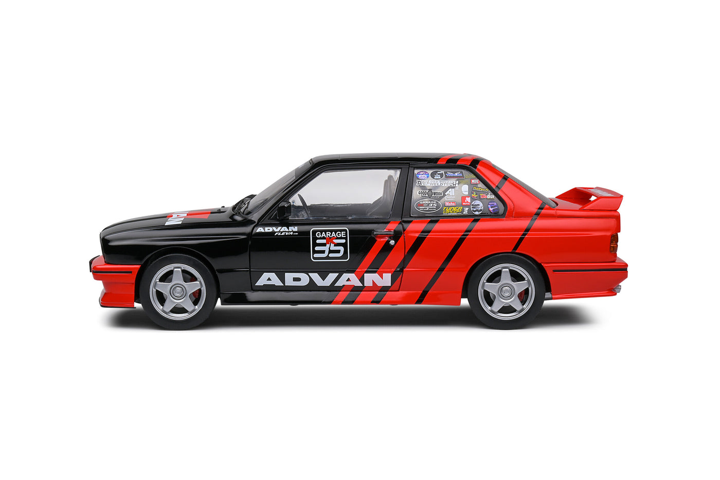 Solido: BMW E30 M3 Drift Team Black 1990 (1:18)