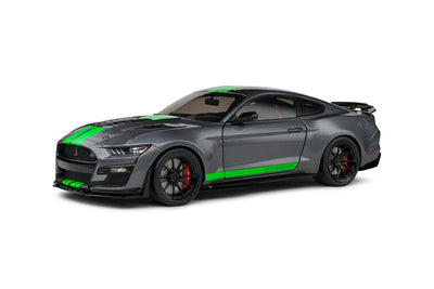 Solido: Ford Mustand Shelby GT500 – Carbonized Grey / Neon Green Stripes – 2020 (Scale 1:18)