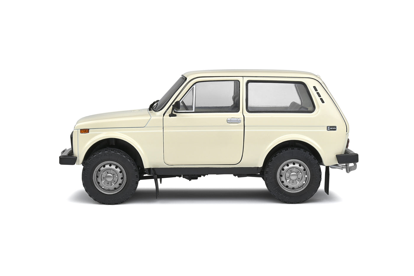 Solido : 1980 Lada Niva - Cream White Die-Cast Scale Model