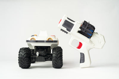 Tak Tak: 2-in-1 Lunar Ranger Remote Controlled Soft Blaster Tank
