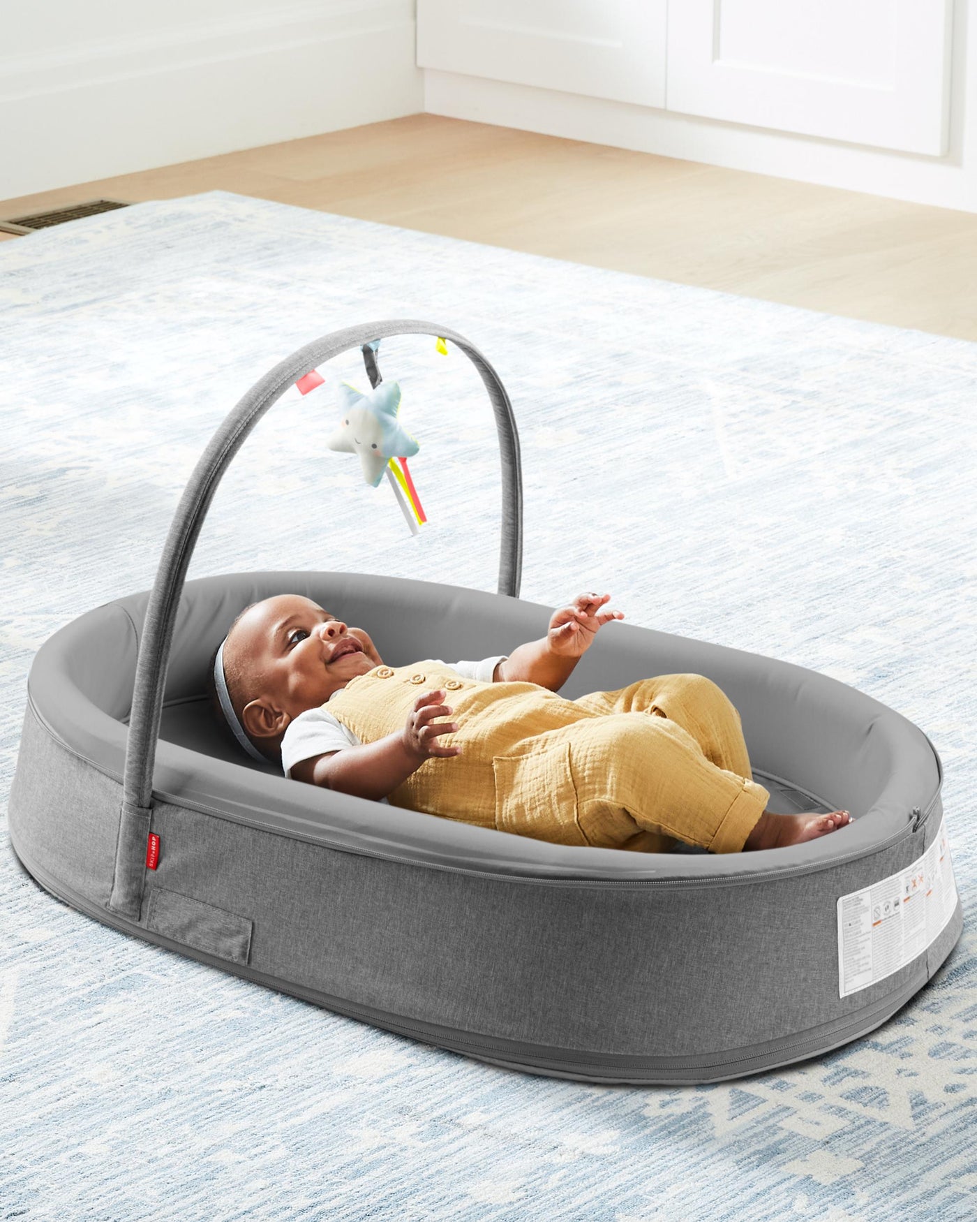 Playful Retreat Baby Nest - Grey Melange | Skip Hop