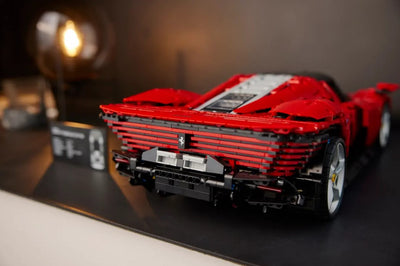 LEGO® Technic™ 42143: Ferrari Daytona SP3