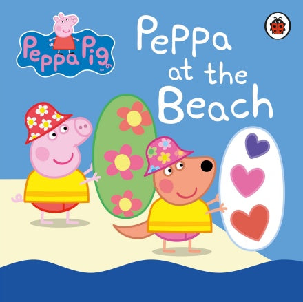 Peppa Pig: Peppa at the Beach - Board Book | Ladybird Books