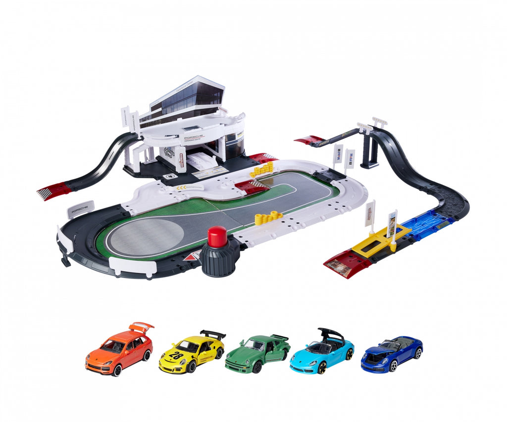 Porsche Experience Center + 5 vehicles | Majorette
