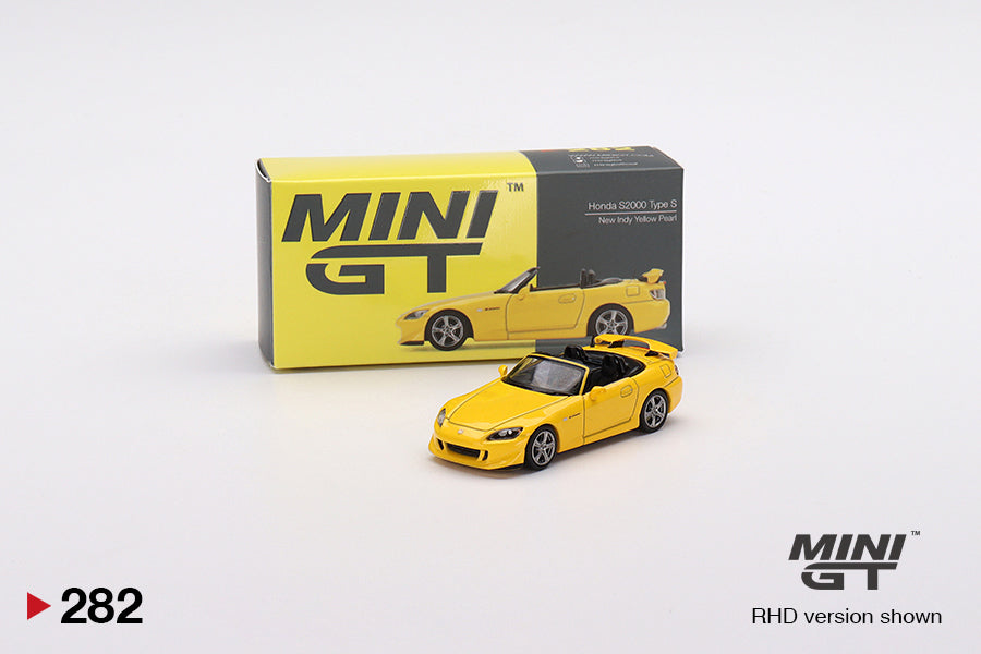 Honda S2000 Type S New Indy Yellow Pearl - Scale: 1:64 | Mini GT