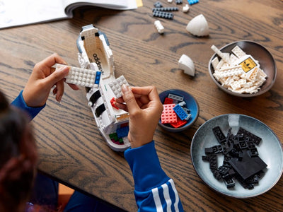 Adidas Originals Superstar: 10282  - 520 PCS | LEGO®