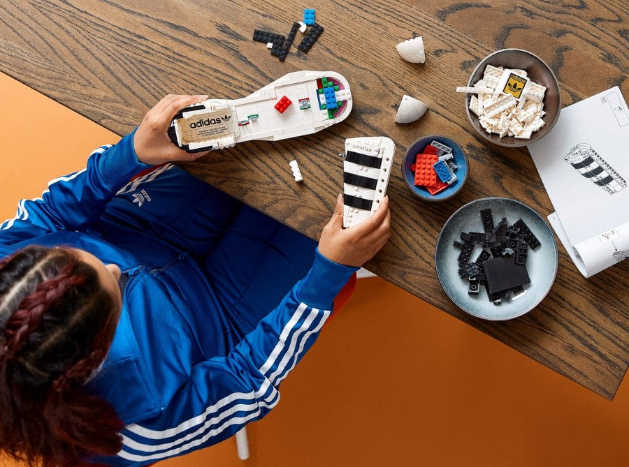 Adidas Originals Superstar: 10282  - 520 PCS | LEGO®