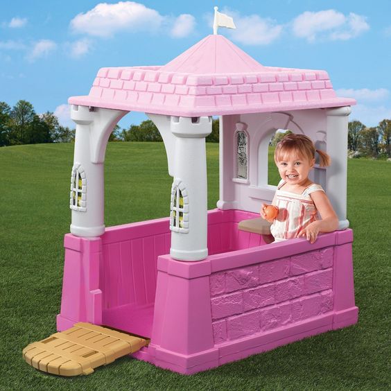 Princess Castle Playhouse | STEP2