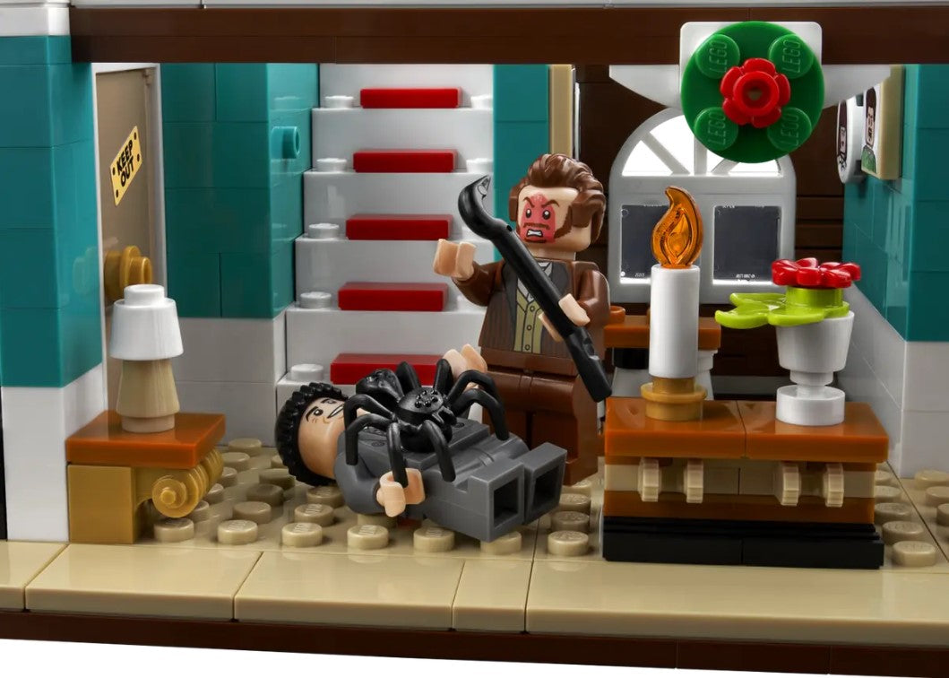 LEGO® Ideas #21330: Home Alone set