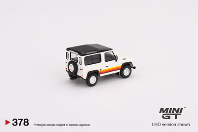 Land Rover Defender 90 Wagon White - 1:64 | Mini GT