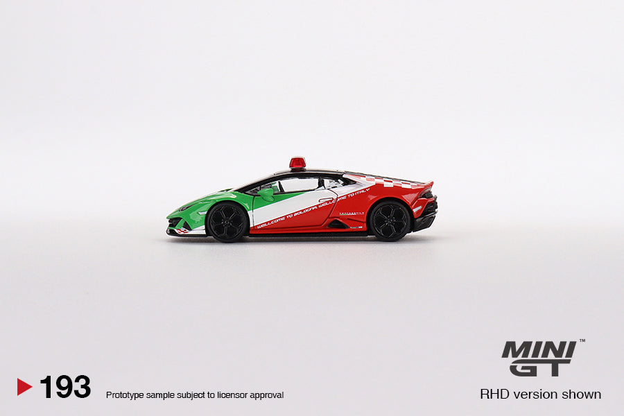 Lamborghini Huracan EVO Bologna Airport 2020 Follow-Me Car - 1:64 | Mini GT