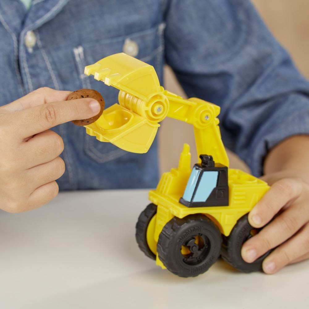 Wheels Excavator and Loader- Play-Doh by Hasbro, USA Toy