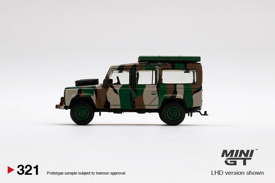 Land Rover Defender 110 Malaysian Army - 1:64 | Mini GT