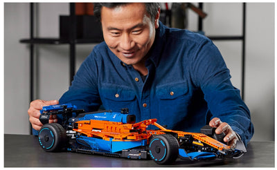 LEGO Technic 42141 : McLaren Formula 1™ Race Car